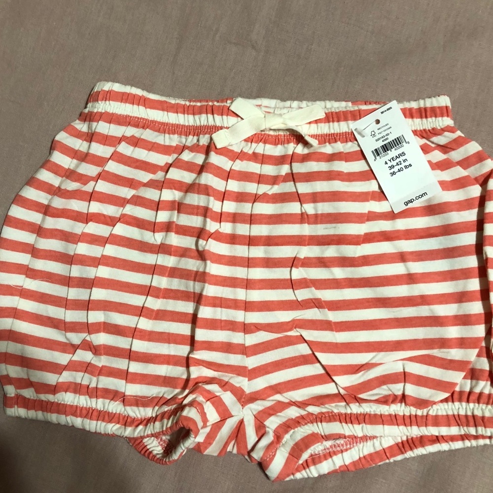 Gap bubble shorts